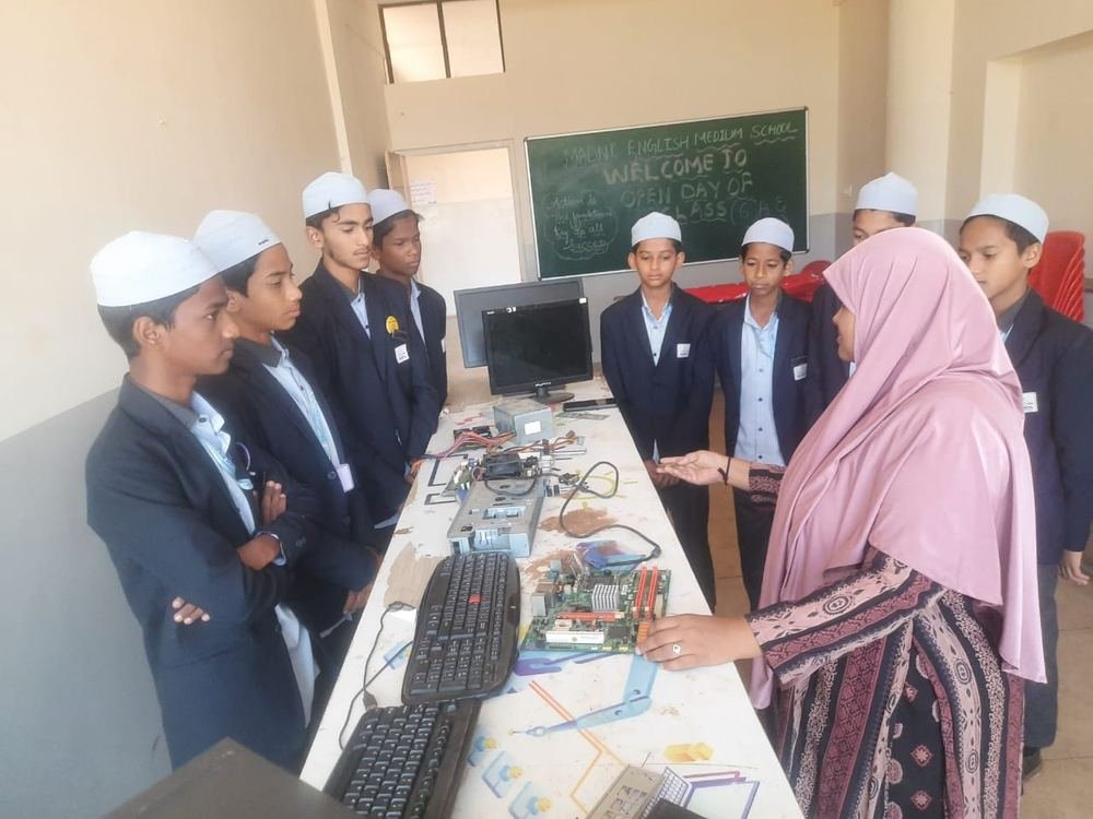 Robotics demonstration to guests