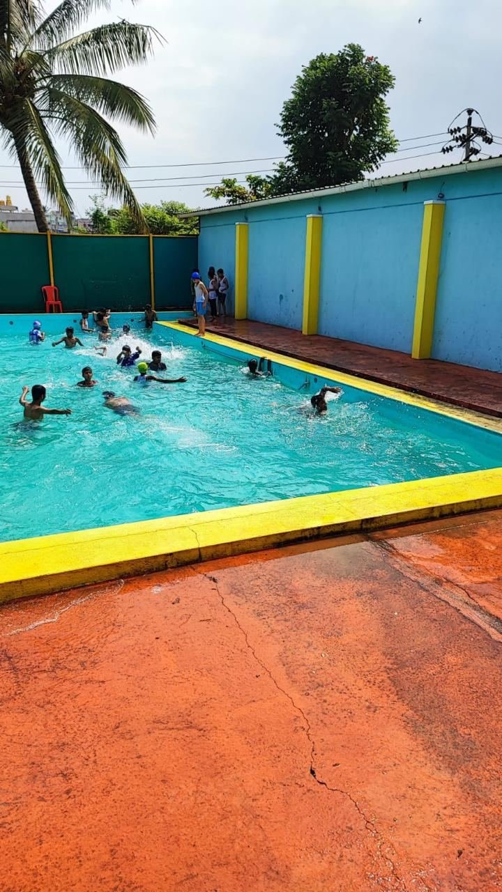 Swimming Pool Training